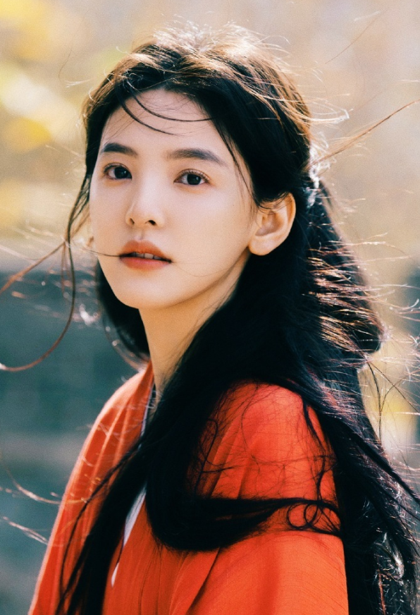 清纯天花板!初恋女神的身材太炸了