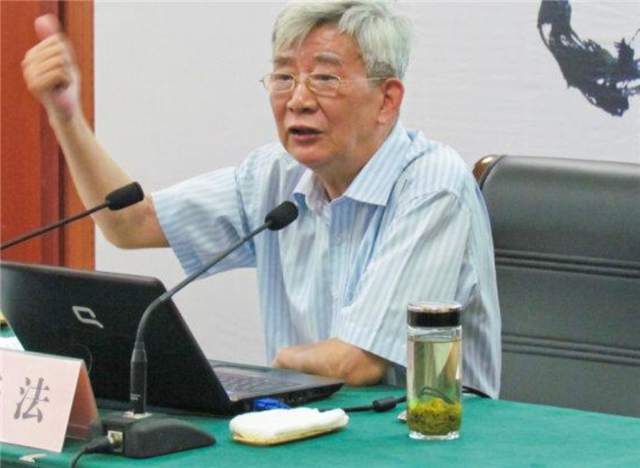 马云的父亲:从来不沾儿子的光,一家人各有各的事业
