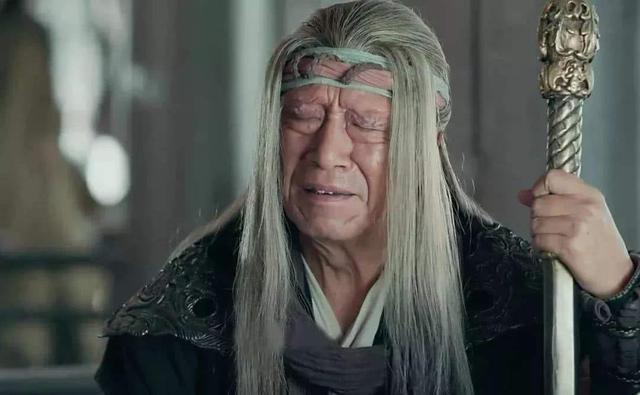 柯镇恶武功并不高强,为什么敢跟东邪、西毒、北侠、西狂翻脸?