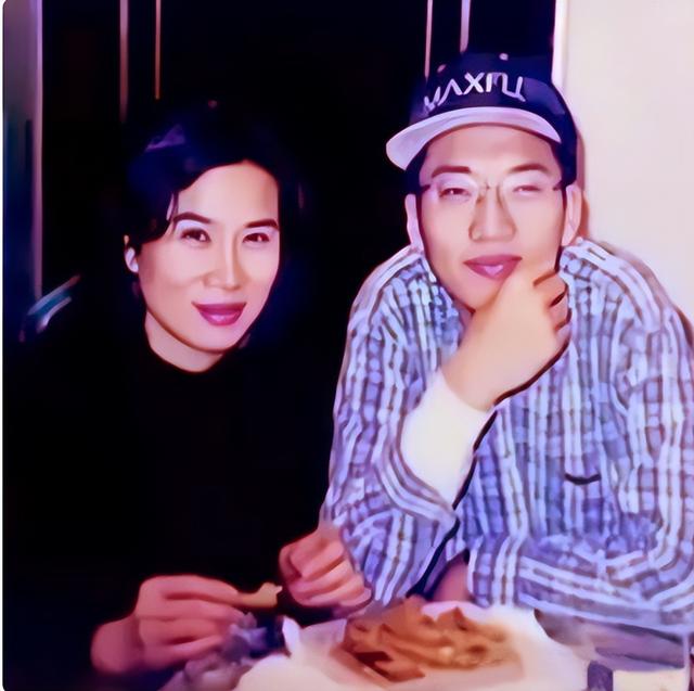 “铁娘子”董明珠:丈夫早逝至今单身,她也有普通妈妈的烦恼