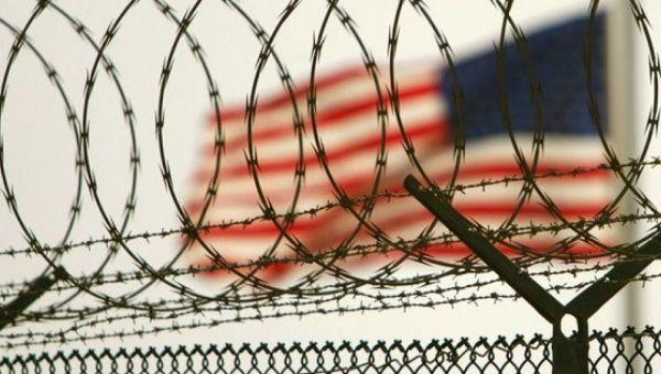 美国中情局酷刑令人“毛骨悚然”:水刑、幽禁、撞墙、剥夺睡眠