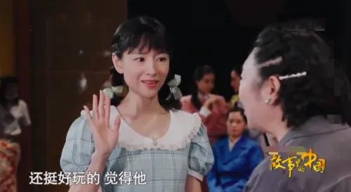人到中年,再看梅婷和董洁的处境,海清说的话,终于有人信了