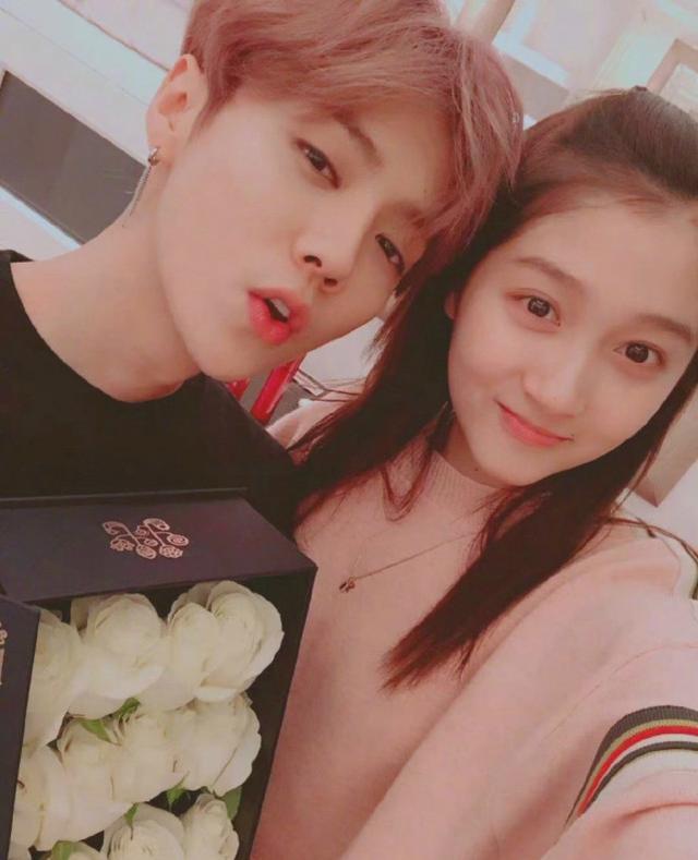 看了邱淑贞、毛阿敏、汪峰这些明星的女儿,才发现遗传是门玄学
