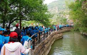 垒砌(红旗渠记忆丨整齐垒砌的渠岸，见证奋斗岁月)