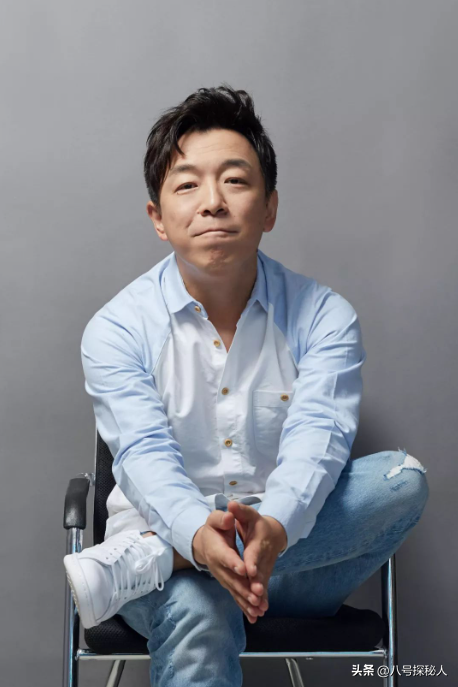 从草根逆袭成影帝,再到慢慢隐退,黄渤用亲身经历证明了世态炎凉
