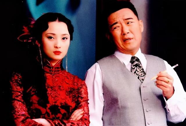 《半生缘》原著:囚禁妹妹,借腹生子,落魄舞女的阴暗细思极恐