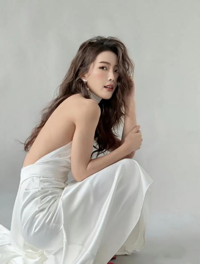 遇见周胜男:尘世中的惊鸿影