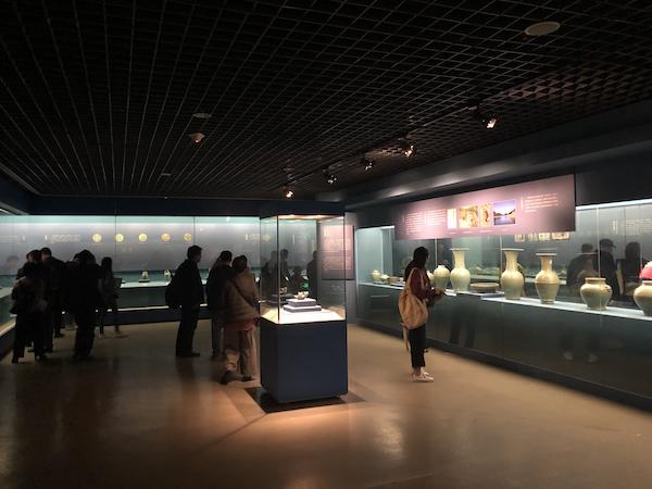 “天下龙泉”从故宫移师浙博,“马蝗绊”等全球青瓷精品集结