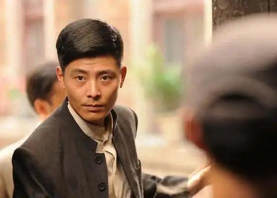 吴其江他长得帅演技好,能叫上他名字的人并不多,网友:早就该火了