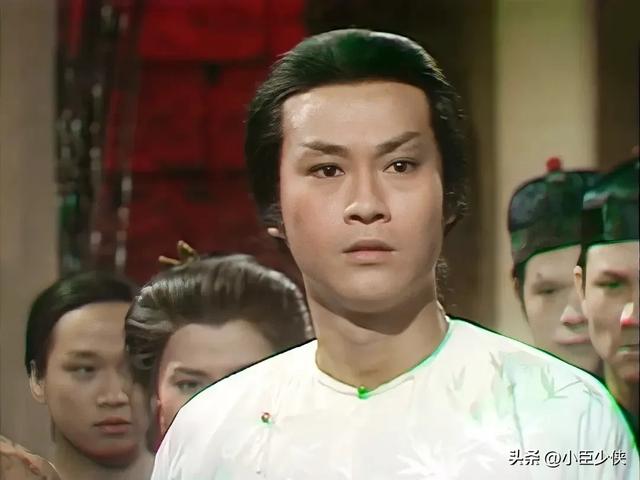 书剑恩仇录中十大高手的真实年龄有多大？谁的年龄很意外？