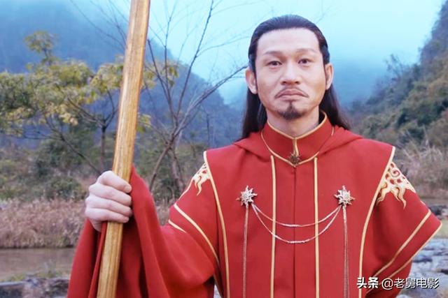 《将夜》中卫光明最重要的任务,是拉着颜瑟这个BUG一起赴死