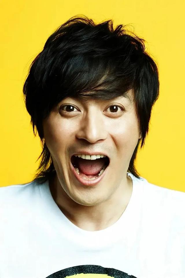 「韩影推荐」韩国犯罪动作电影《VIP》由张东健、李钟硕担任主演