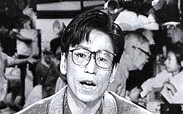 事实证明,“跌落神坛”的白岩松,已经走上了另一条大道
