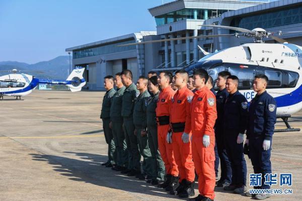 南粤警察一日:神兵天降 蛟龙出海