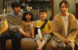 我经过风暴(看完《我经过风暴》，我才知道什么是“家庭癌症”)