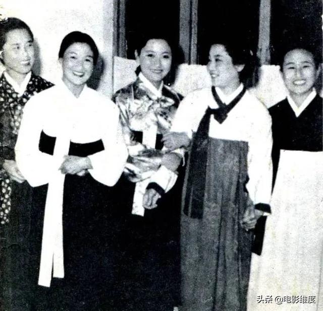 “四大名旦”张瑞芳,一生经历三段婚姻,与严励结婚48年伉俪情深