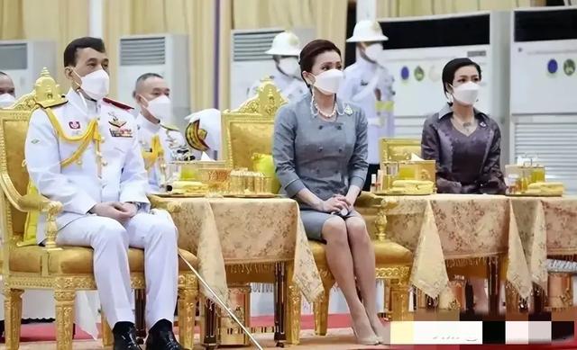 泰国王室《甄嬛传》继续演绎,贵妃诗妮娜诞下小公主,获新赐名妠