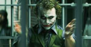 希斯莱杰死因(希斯莱杰死前一晚还在笑 姐姐透露他曾想再演小丑)