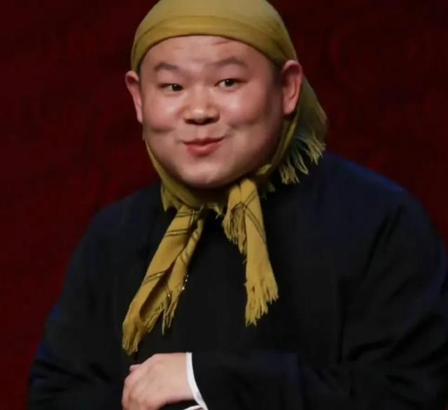 岳云鹏表情包大赏:向佐都被“玩坏”了,网友直呼“笑出腹肌”
