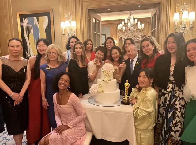 杨紫琼和77岁富豪正式结婚!结束19年爱情长跑,婚礼现场名流如云
