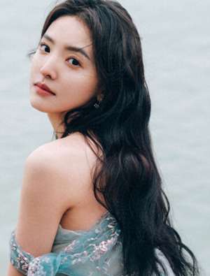 清纯初恋(清纯天花板初恋女神的身材太炸了)