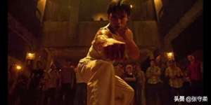 泰国动作片(极力推荐泰国最经典动作片，功夫巨星托尼·贾的代表作)