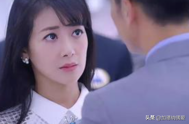 事实证明,18年前经历“艳照门”的陈紫函,早已走上了另一条大道