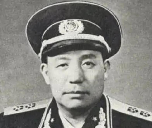 毛主席开会讲红军干部,吴瑞林猛地站起身,毛主席:你想干什么