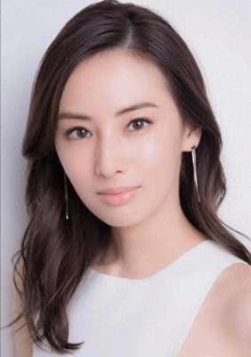 日本十大美女(日本十大美女演员大盘点，你心中的女神上榜了吗？)