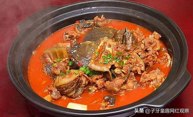 创业半生却回归厨房,「寻真味」佬美,一鸭九吃的爆红之路