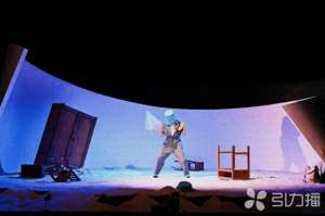 陈透纳(夜晚的潜水艇，在小剧场“探险”)