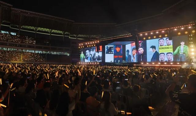 全面开启预售!2023贵阳第一场演唱会,与李荣浩一起「纵横四海」