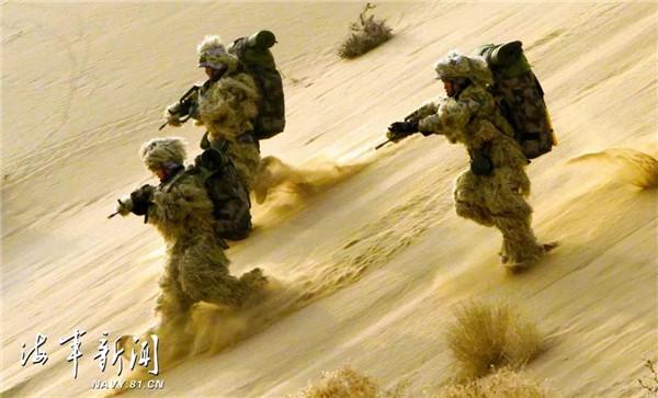 大海就是练兵场,也是我海军陆战队的战场