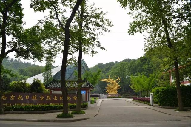 22岁的他和敌人同归于尽！妹妹给敌人妻子写的信震撼世界