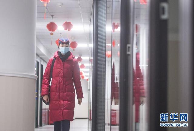 武汉“高姐”艾婷婷:期待早日跟疫情挥手告别