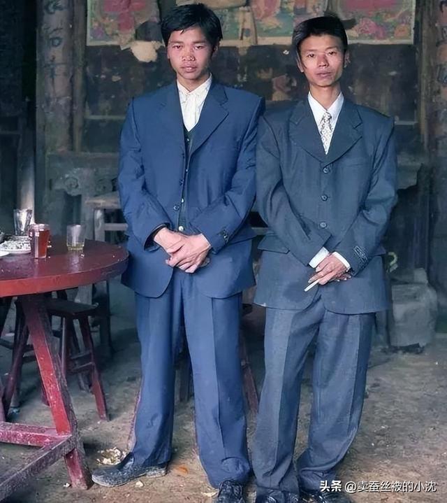 “禁止外泄”的老照片,男女混合脱衣舞俱乐部,让人眼界大开