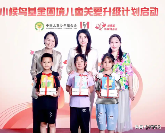 看清楚了郭晶晶的四重身份后,终于明白霍启刚为何非她不娶了