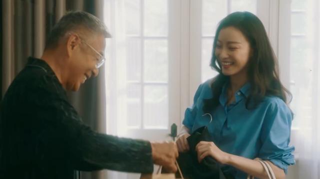 《流金岁月》大结局:朱锁锁叶谨言分手,嫁谢宏祖,却又遇赵玛琳