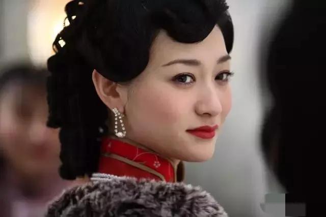 回看《来不及说我爱你》:乱世中的婚姻三人行,虐心的他与她及她
