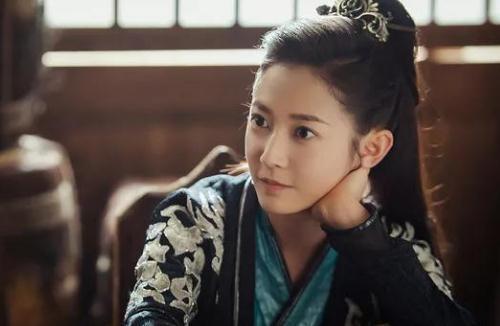 同是出演魔女,陈钰琪,唐嫣,赵丽颖,都没她惊艳