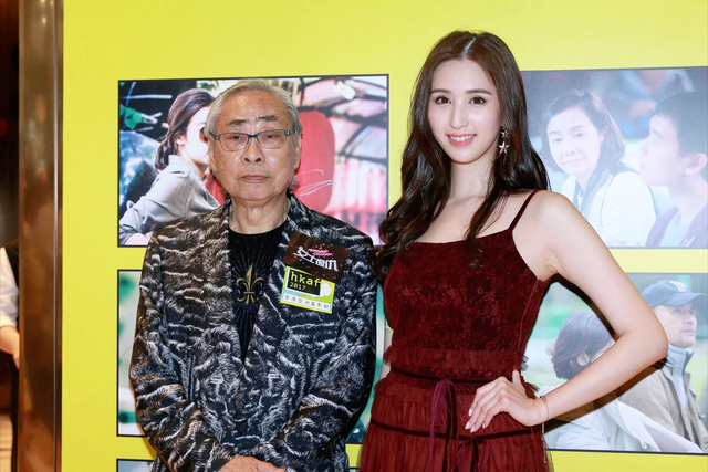 昔日争议港姐官宣结婚,曾与港大51岁富豪传绯闻,今美丽更胜从前