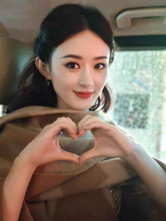 赵丽颖,彻底变了