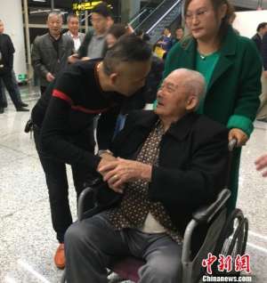 大太(跨越海峡29年的等待 江西籍99岁赴台老兵陈竹生回乡团圆（图）)