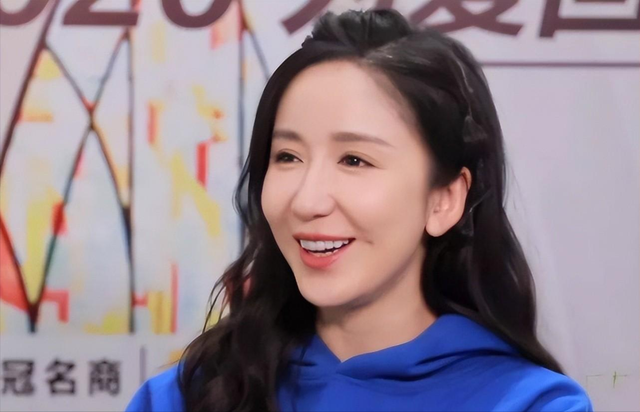 曾经也是美丽明艳,却因整容毁掉一切,这6位女星全是反面案例!