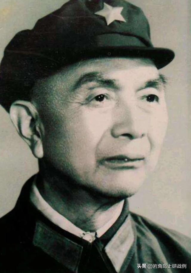 除了龙潭三杰，我军历史上还有这五位大名鼎鼎的卧底将军