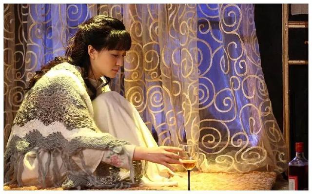 回看《来不及说我爱你》:乱世中的婚姻三人行,虐心的他与她及她