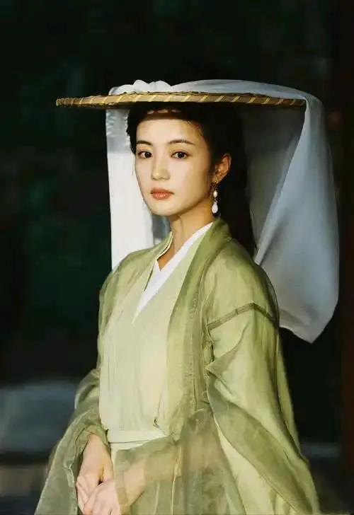 张雅钦终于火了,为何她饰演的丰腴美县主,这么招人喜欢?