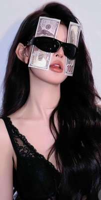 三十一(2025年该换壁纸了？壁纸分享《三十一》)