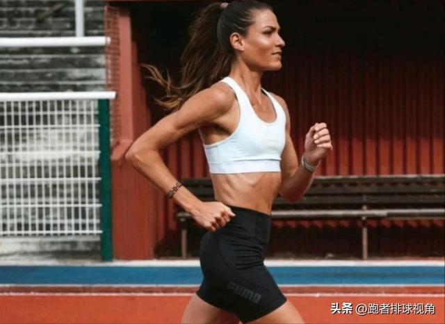 女跑者被误解,跑步放屁太尴尬