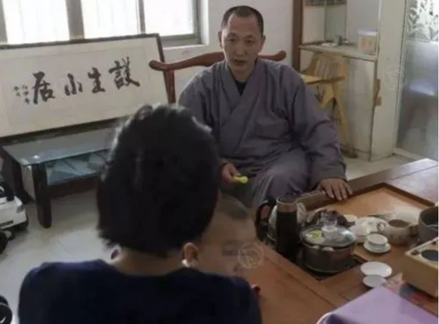 “花和尚”道禄:帮300多名孕妇养育孩子,为何最后被寺院开除?